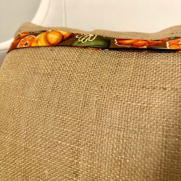Handmade Thanksgiving pillow 🦃🧡 - Picture 4 of 4